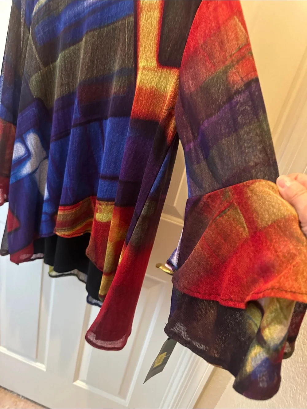 Women's Multi-Color Abstract Ruffle-Sleeve Tunic - Picture 4 of 5